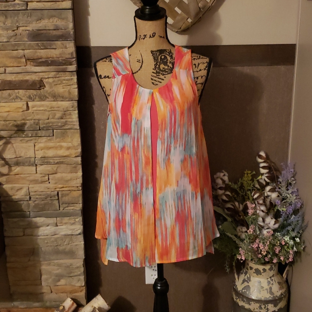 WOMEN'S TWO LAYER BLOUSE.